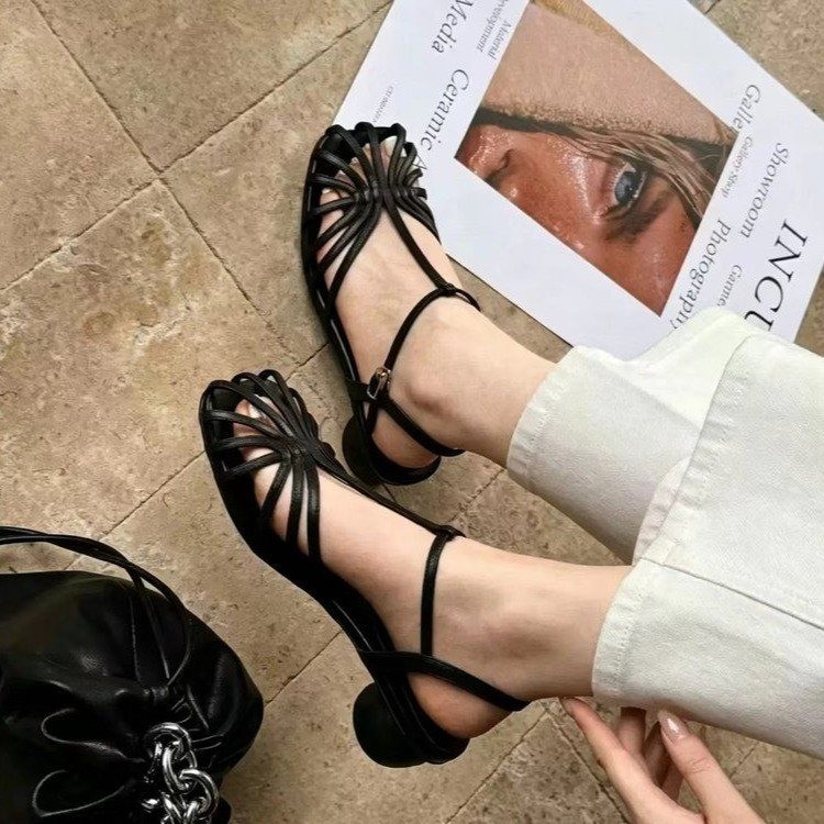 صنادل نسائية بتصميم فرنسي عتيق - مراجعة French Vintage Fashion وسعره