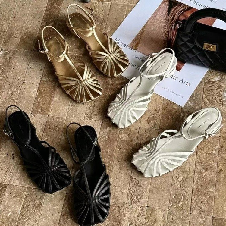 صنادل نسائية بتصميم فرنسي عتيق - مراجعة French Vintage Fashion وسعره