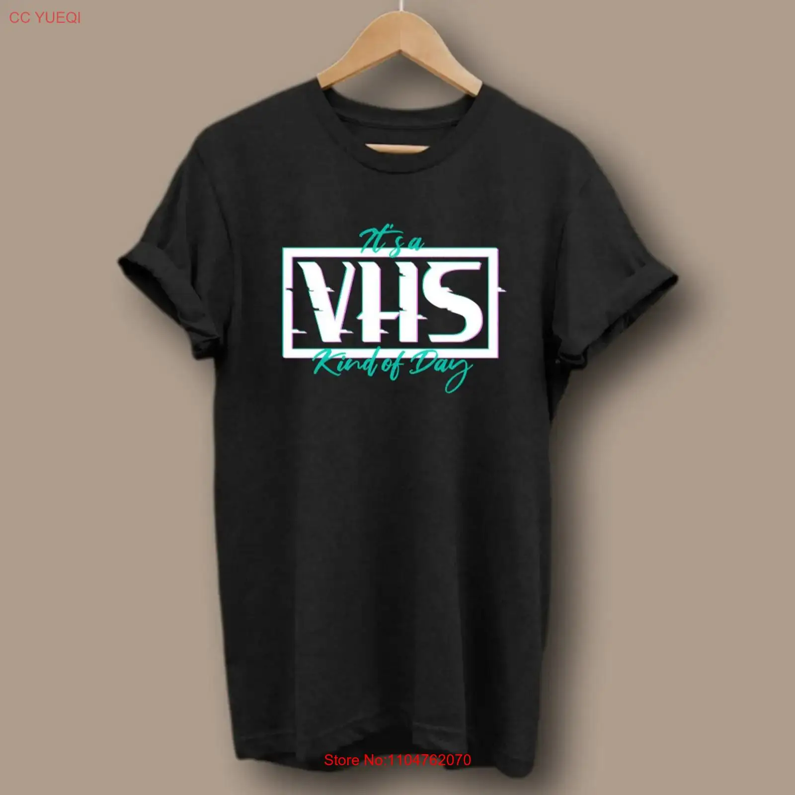 تي شيرت VHS Movie Kind of Day  - مراجعة Vintage Fashion Video وسعره