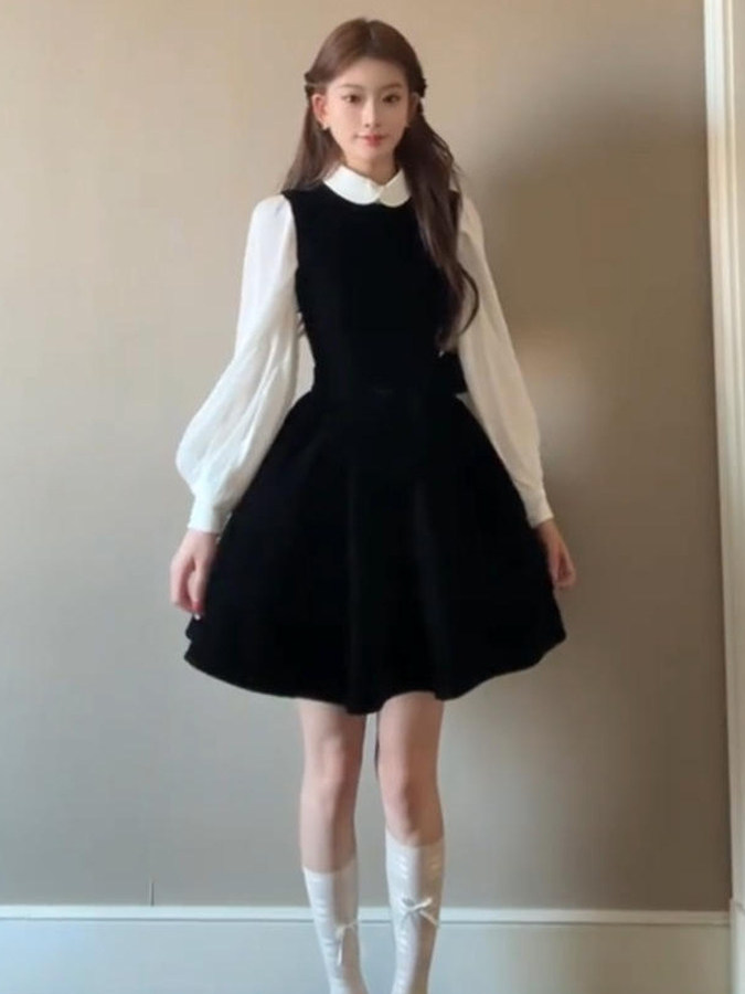 طقم فستان وقميص بأسلوب هيبورن  - مراجعة Vintage Fashion Complete وسعره