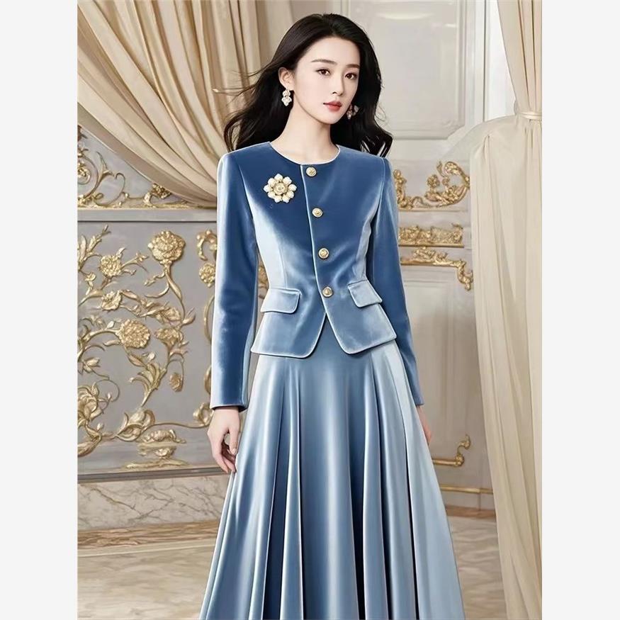 طقم مكون من قطعتين معطف فرنسي  - مراجعة French Vintage Fashion وسعره