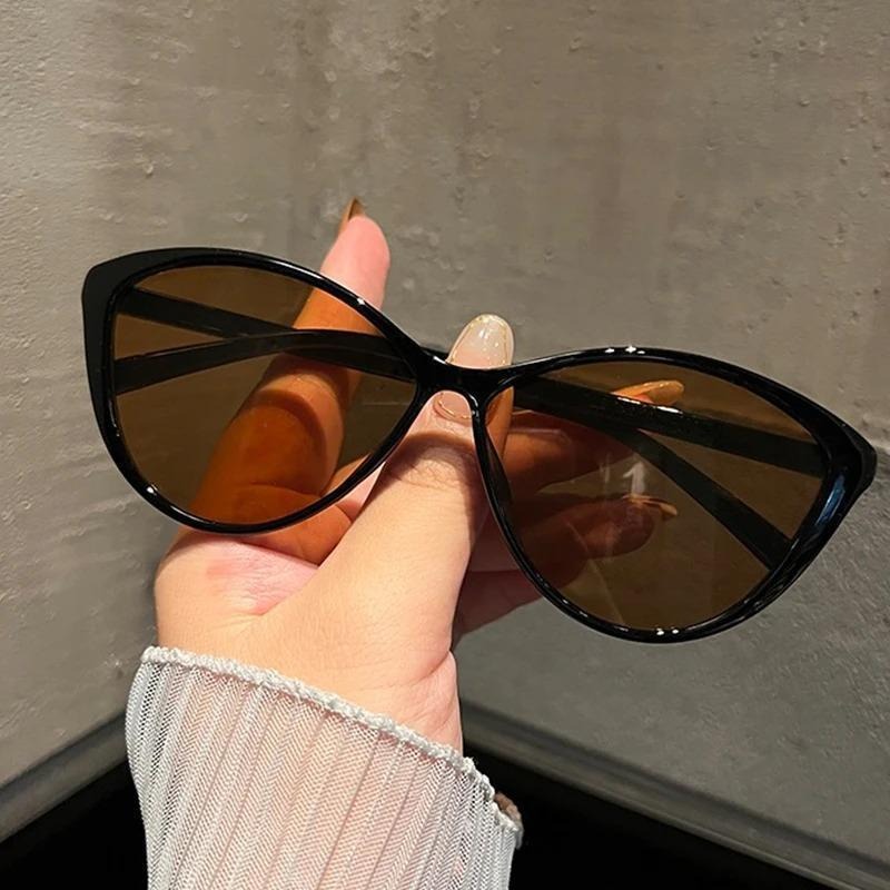 نظارة شمسية نسائية عصرية بتصمي - مراجعة Vintage Fashion Pieces وسعره